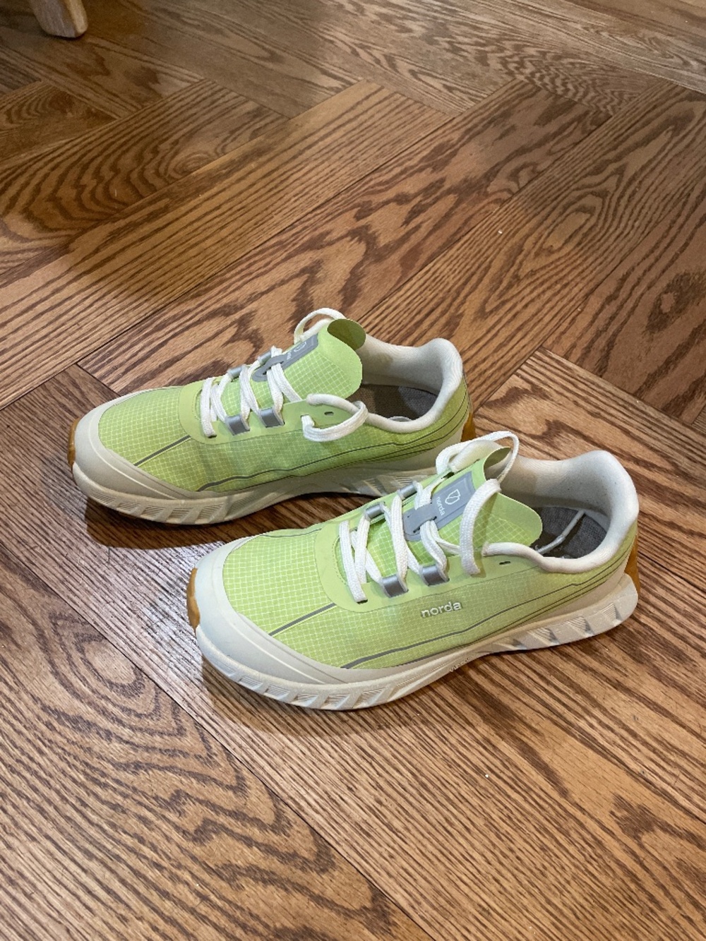 NORDA women’s trail running shoes sz 7.5 Lichen color.